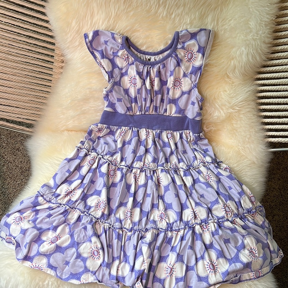 Tea Collection girls size 8 dress. Good used condition.
